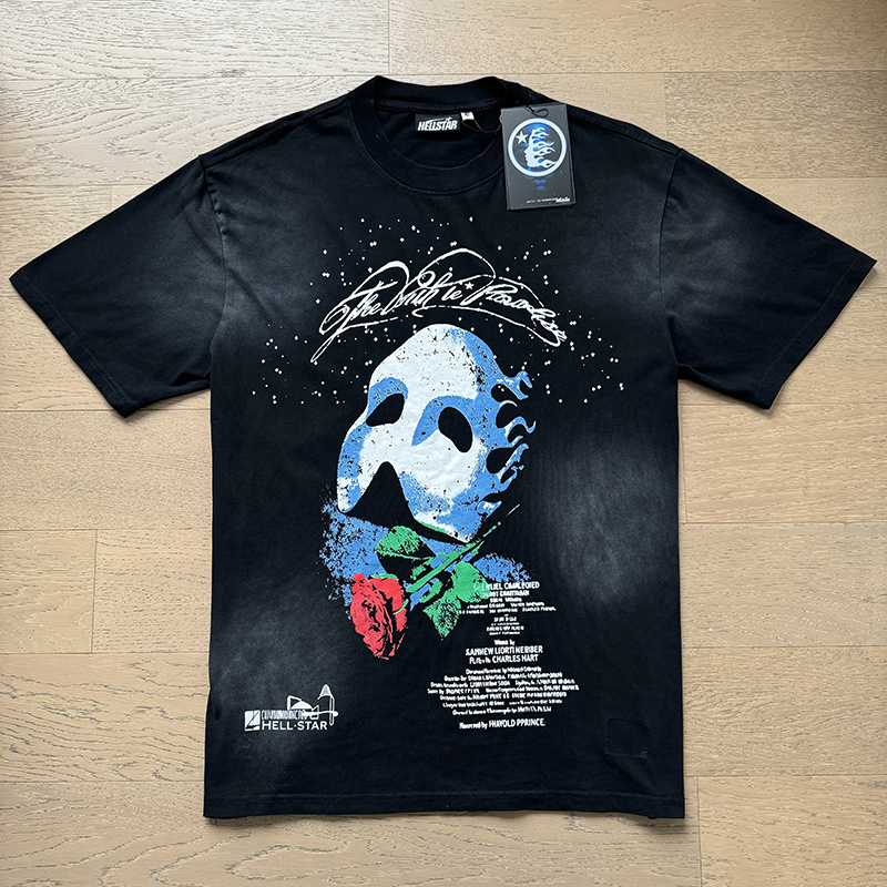 Blue and white striped mask with mysterious rose print short-sleeved shirt
