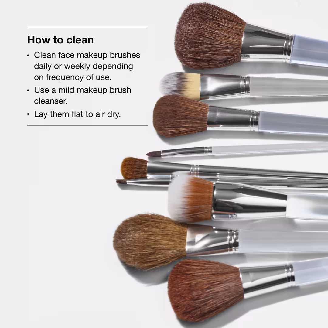 Clinique  Makeup Brush Cleanser