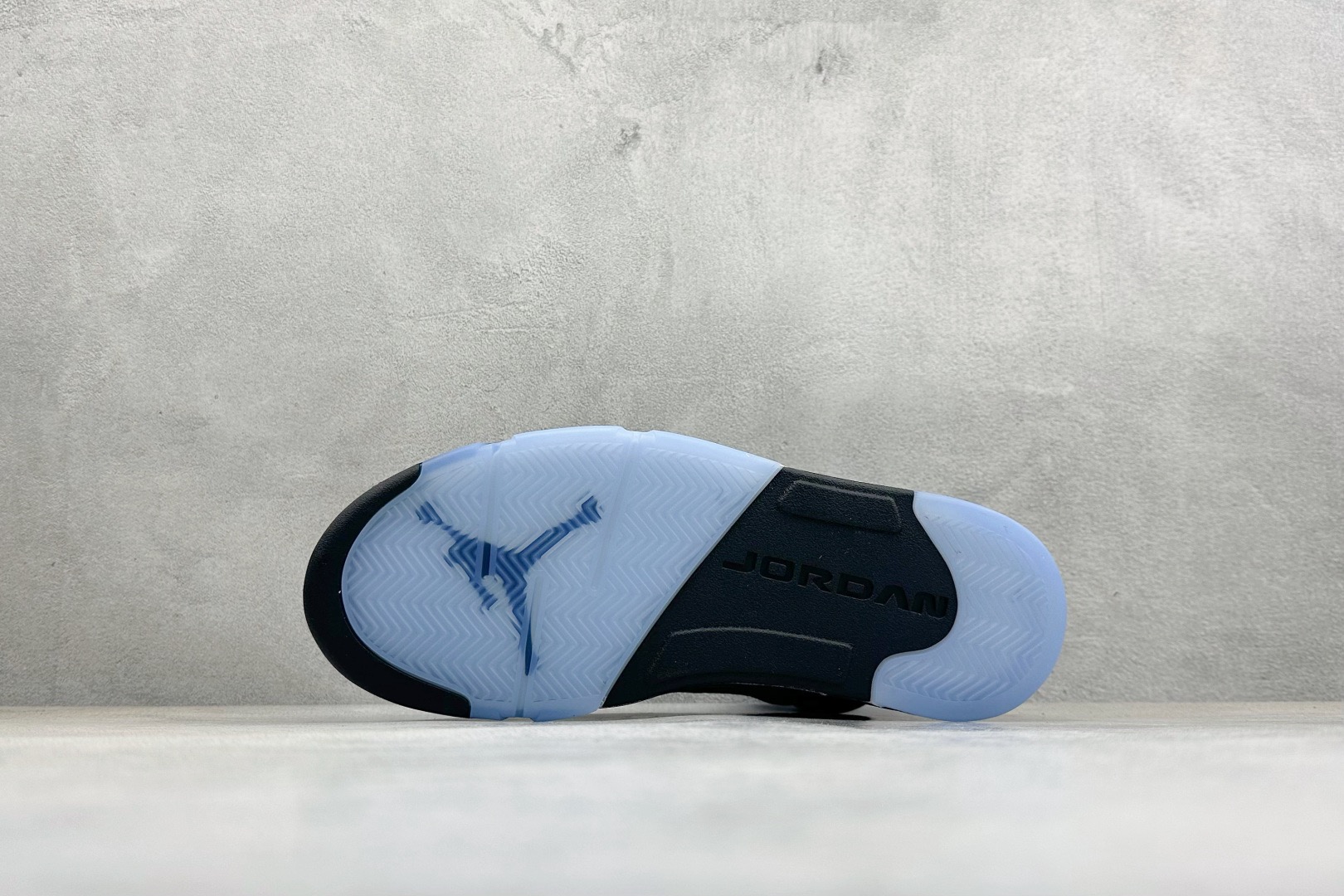 AIR JORDAN 5 Retro 