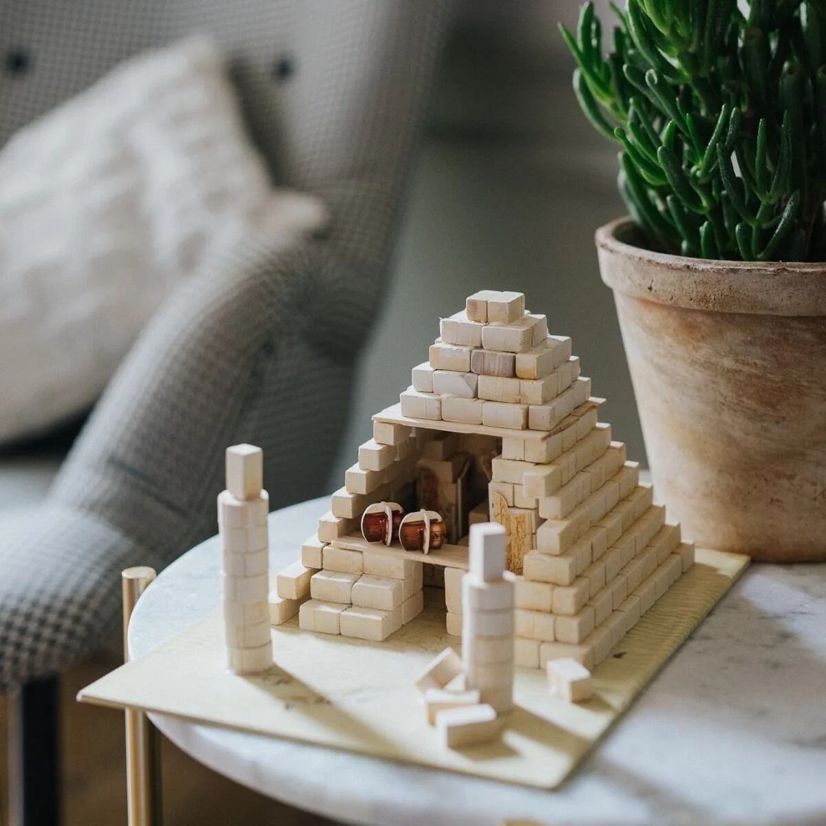 Brick Trick Travel - Piramida