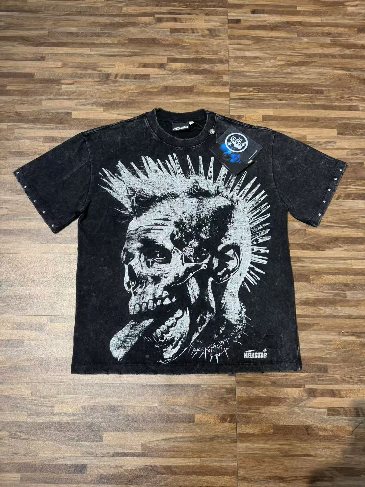 Skeleton-spiked punk-style printed T-shirt