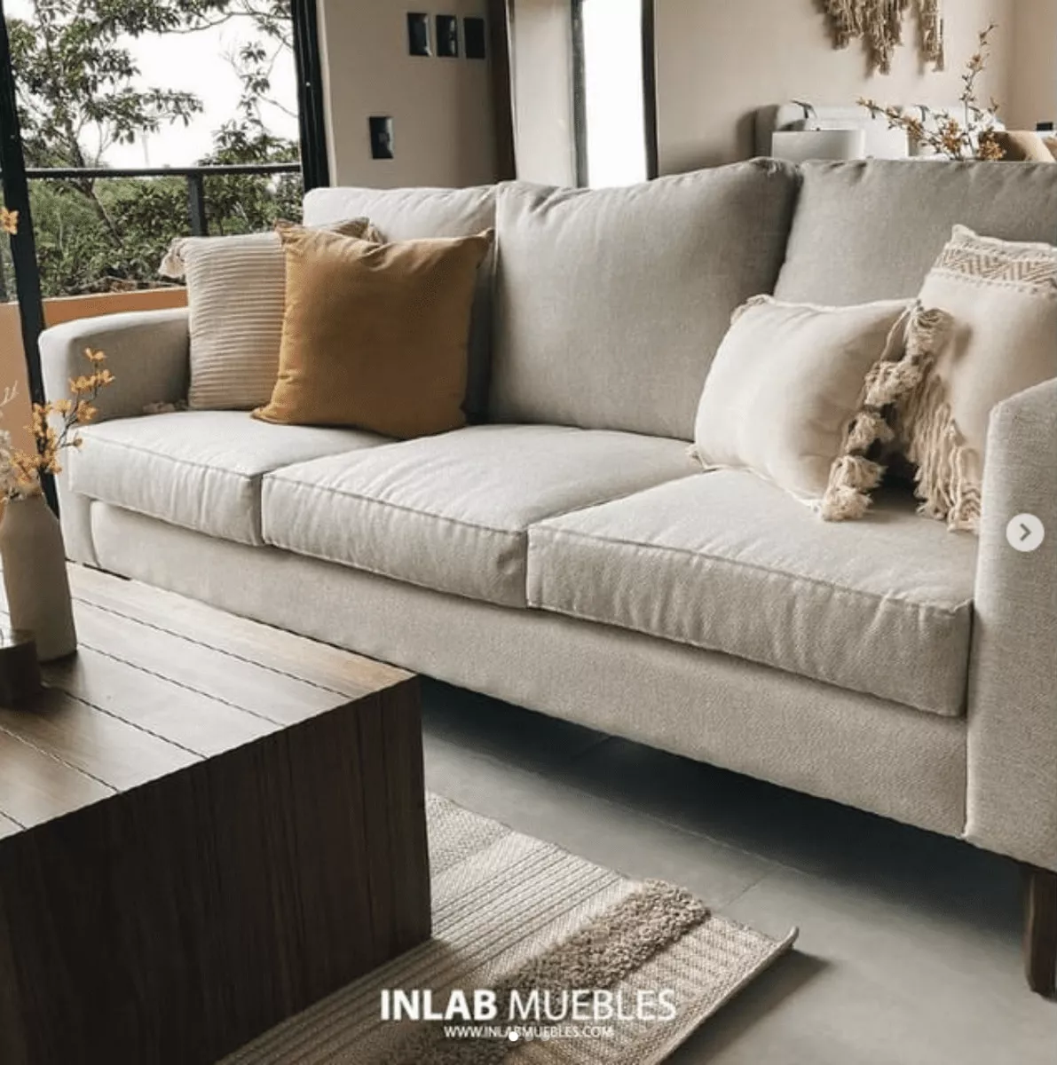 Sofá Sala Sillón Tres Plazas Praga Tela Curri Inlab Muebles