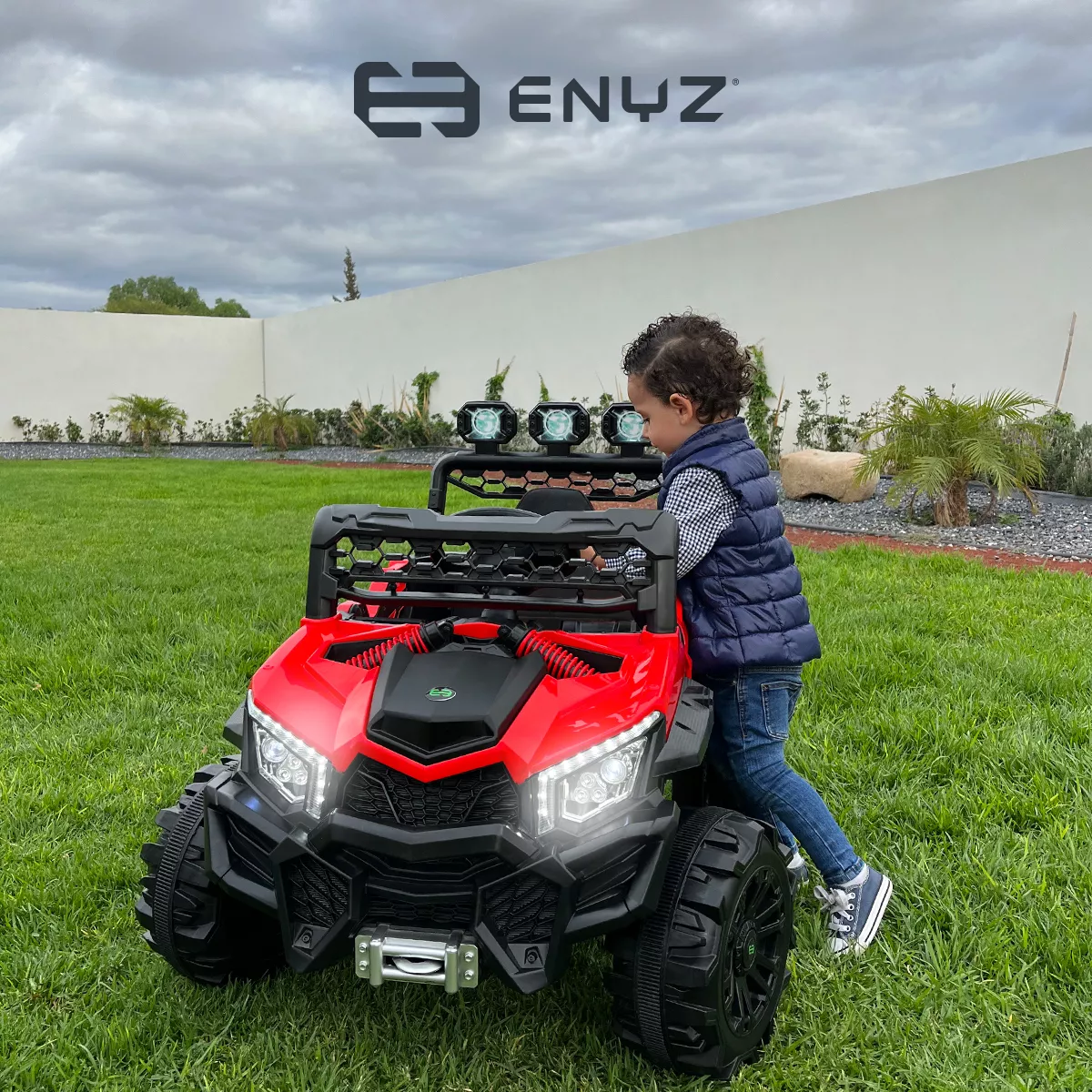Montable Eléctrico Camioneta Razer Jeep Con Control Remoto Asientos De Piel Bluetooth Bocinas Edades Infantil 2 A 5 Años Enyz