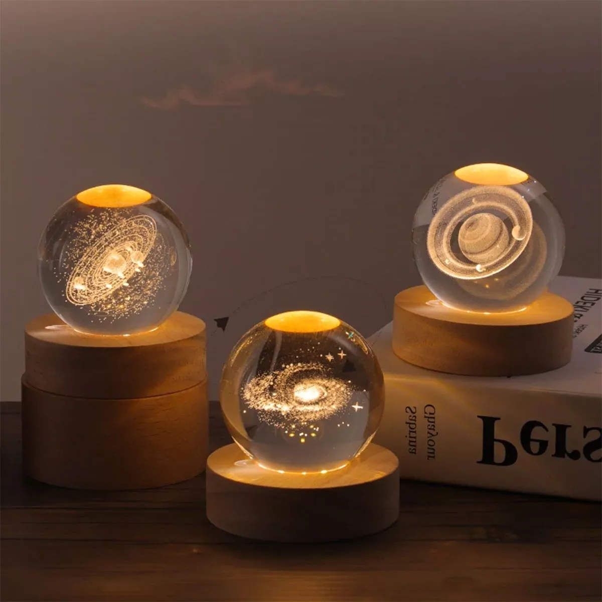 2pcs Led Luz De Noche 3d Luna Saturno Bola De Cristal