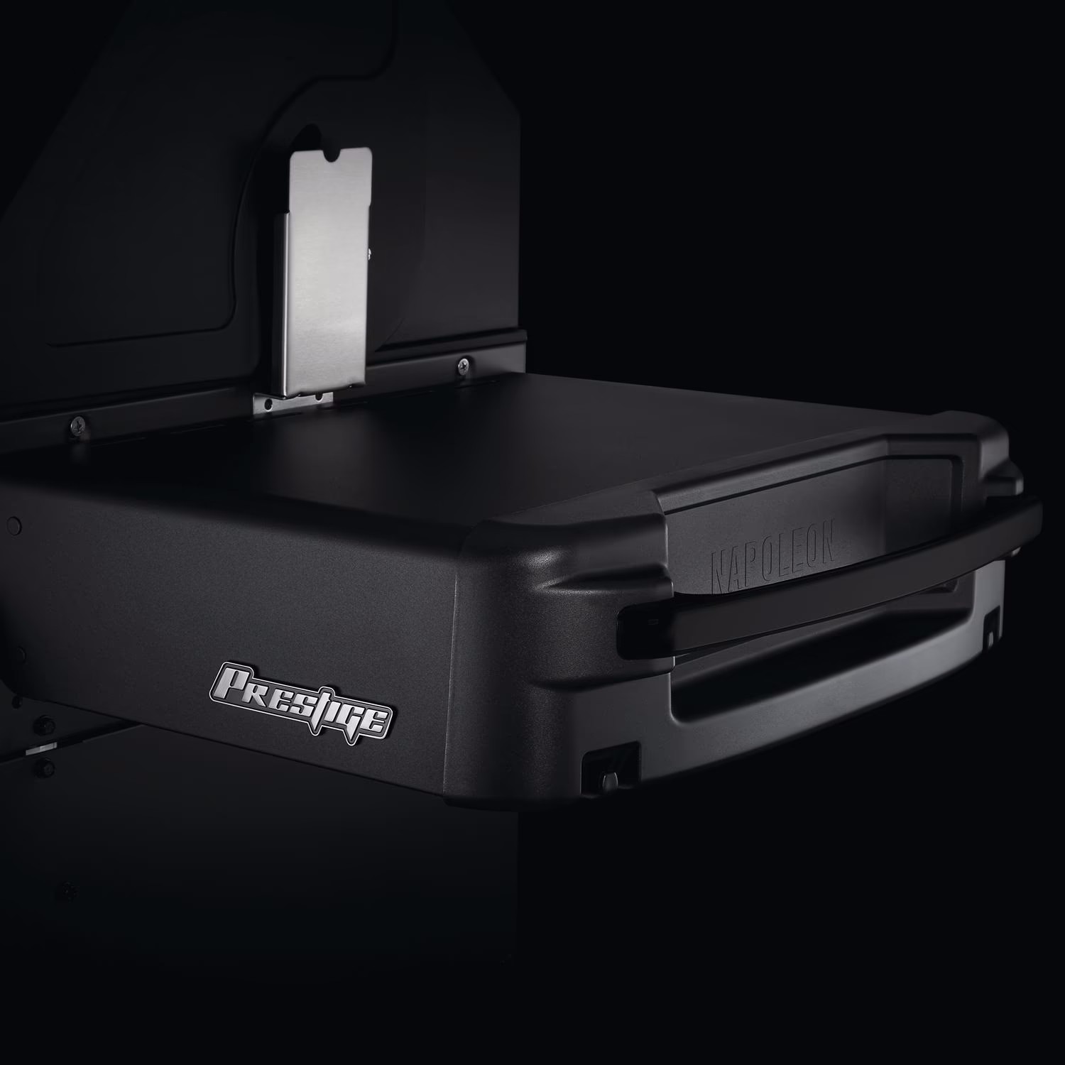 Parrilla de gas propano Napoleon Phantom Prestige 500 con quemador trasero infrarrojo, quemador lateral infrarrojo y kit de asador, negro mate-P500RSIBPMK-3-PHM