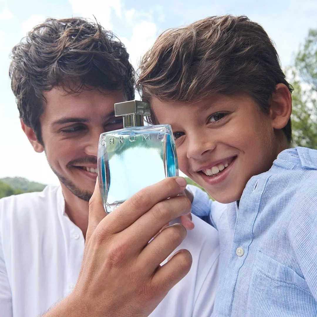 Perfume Azzaro Chrome Eau De Toilette Cítrico Acuático 200ml
