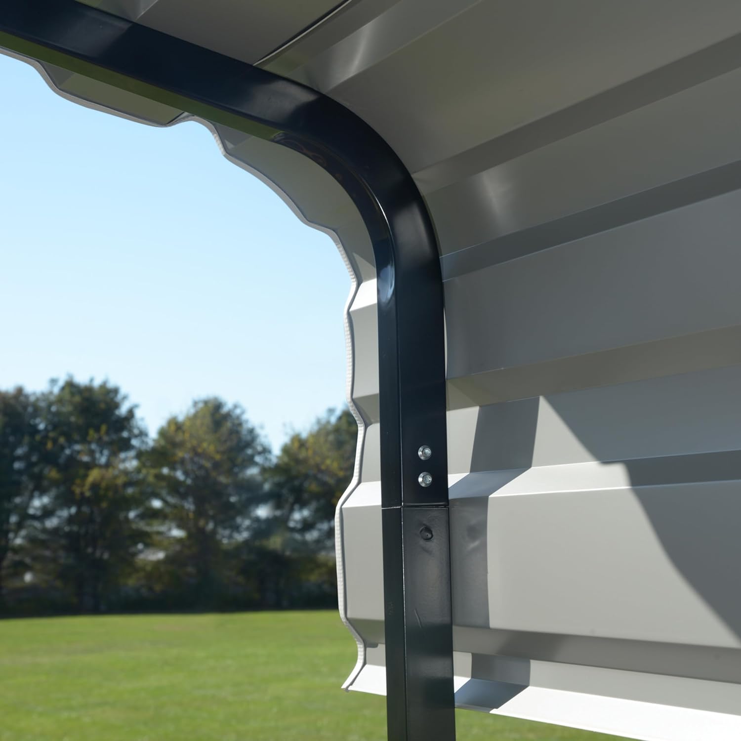 Arrow Refugio multiusos de metal de acero galvanizado resistente, sombra, cochera, 10 x 15 x 7 pies, 10' x 15' x 7'