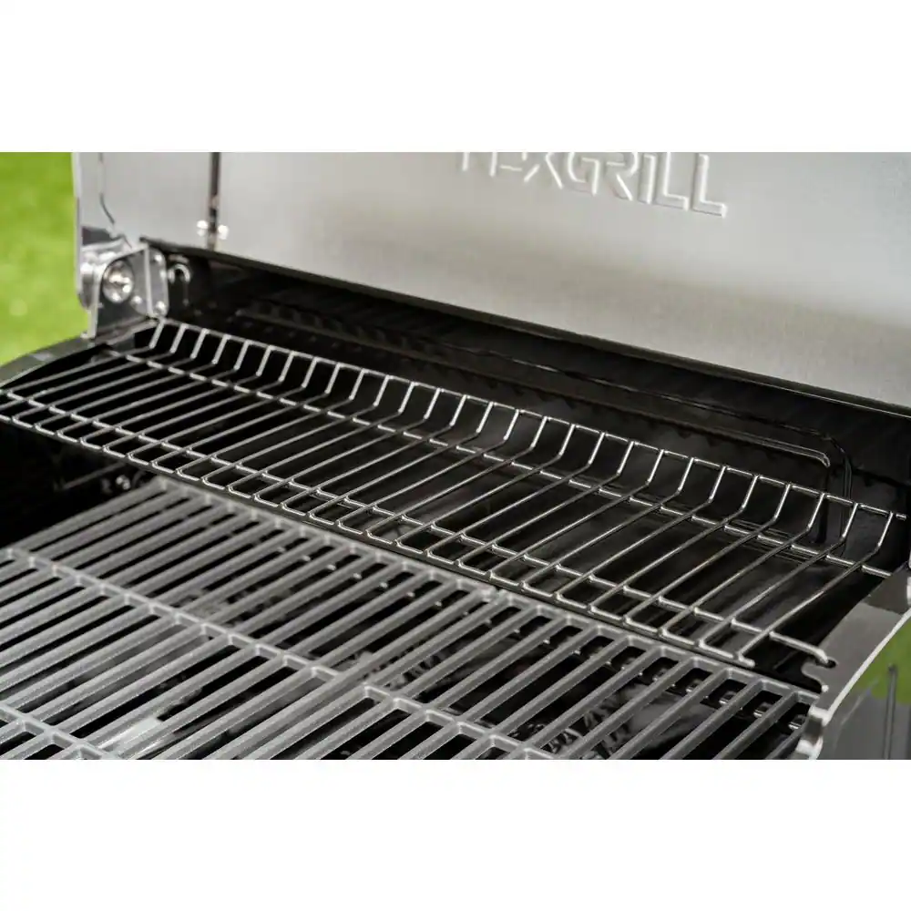 Parrilla de gas propano Nexgrill de 4 quemadores en color negro con tapa principal de acero inoxidable 720-0925PG