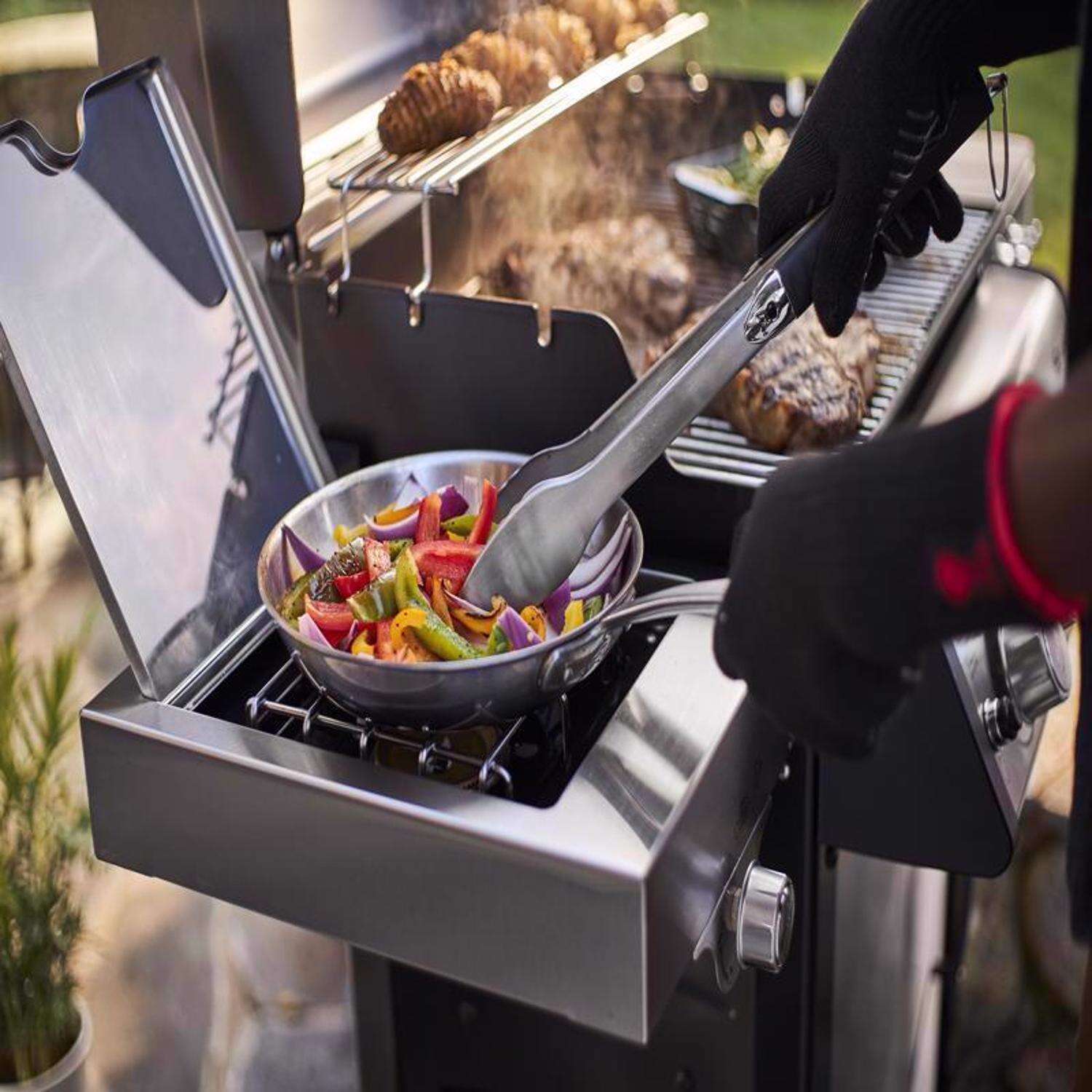 Weber Spirit SP-335 3 Burner Liquid Propane Grill acero inoxidable