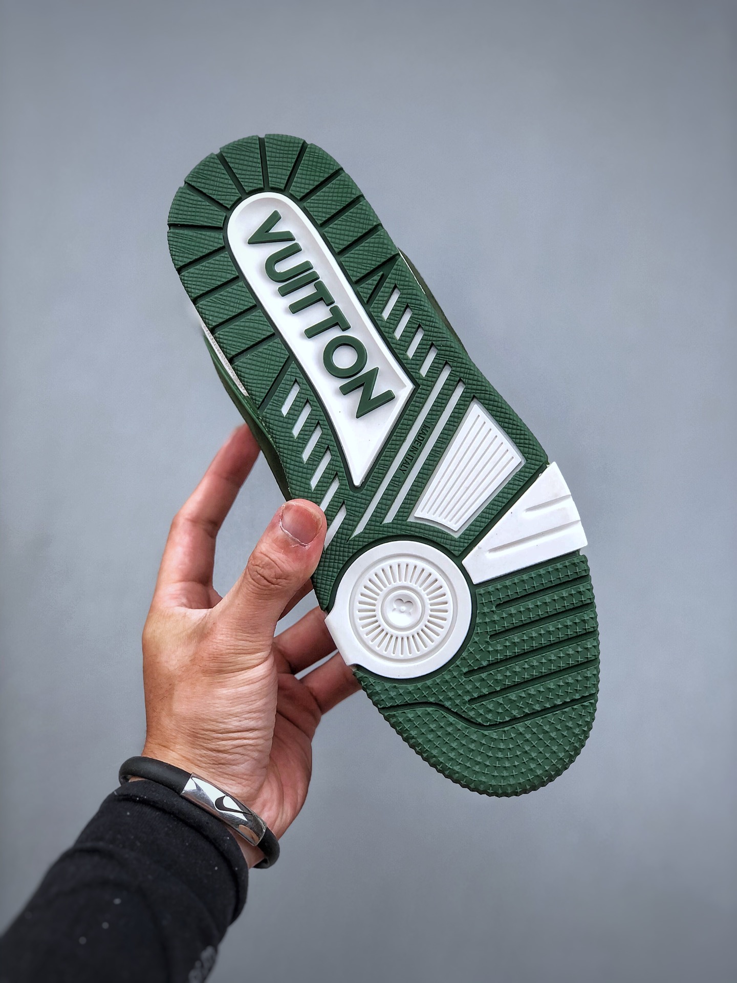 Louis Vuitton Sneakers blue green