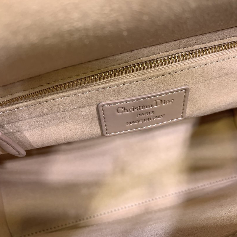 Dior The LADY DIOR Bag MINI SIZE(17*15*7cm)