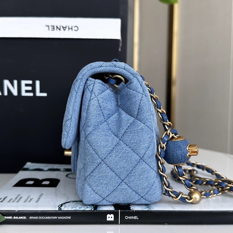 Chanel Classic Flag Bag Quilted Denim 20CM