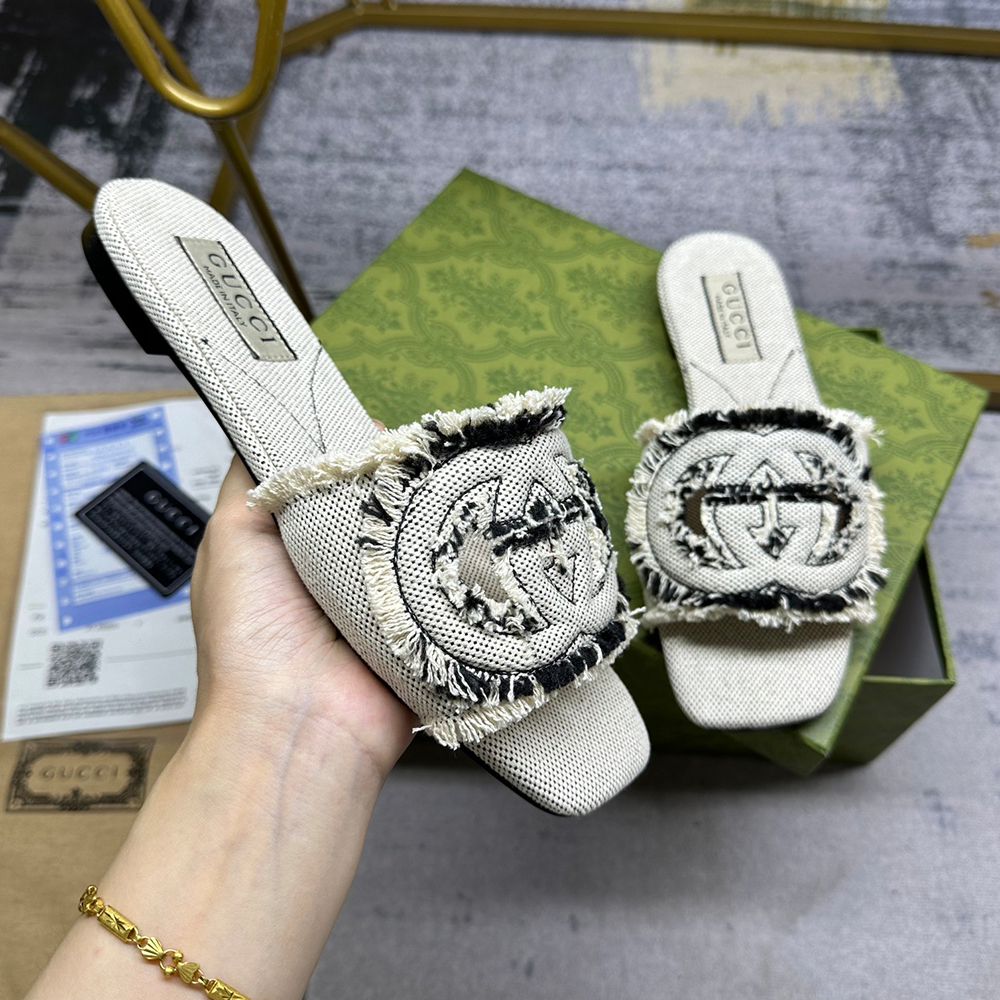 Gucci Knit  slippers