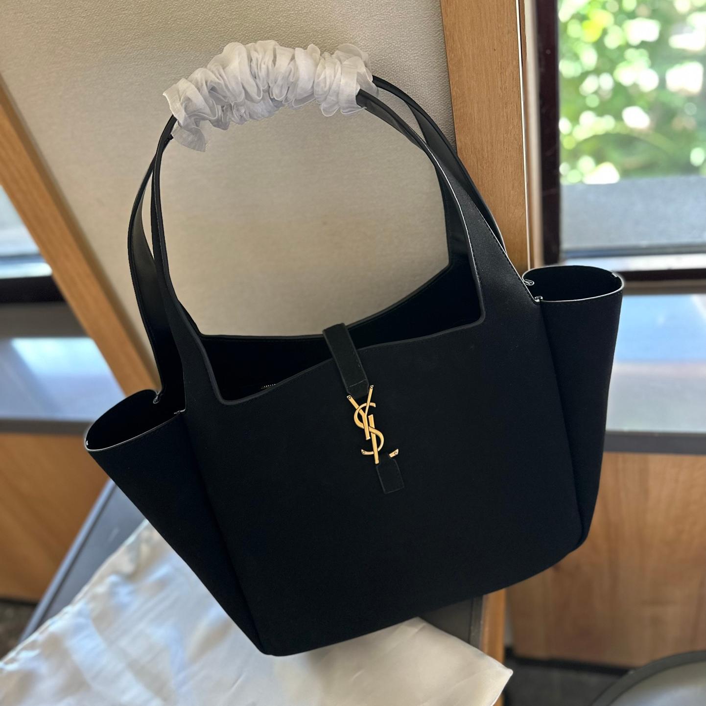 Saint Laurent YSl Le 5 A 7 Bea suede tote bag