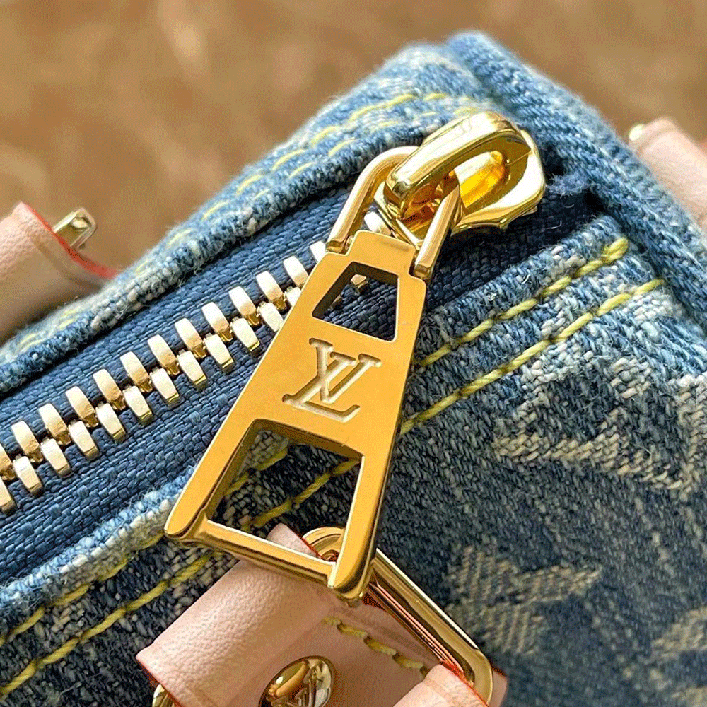 Louis Vuitton LV Nano Speedy  Hand Crossbody Bag  M82950