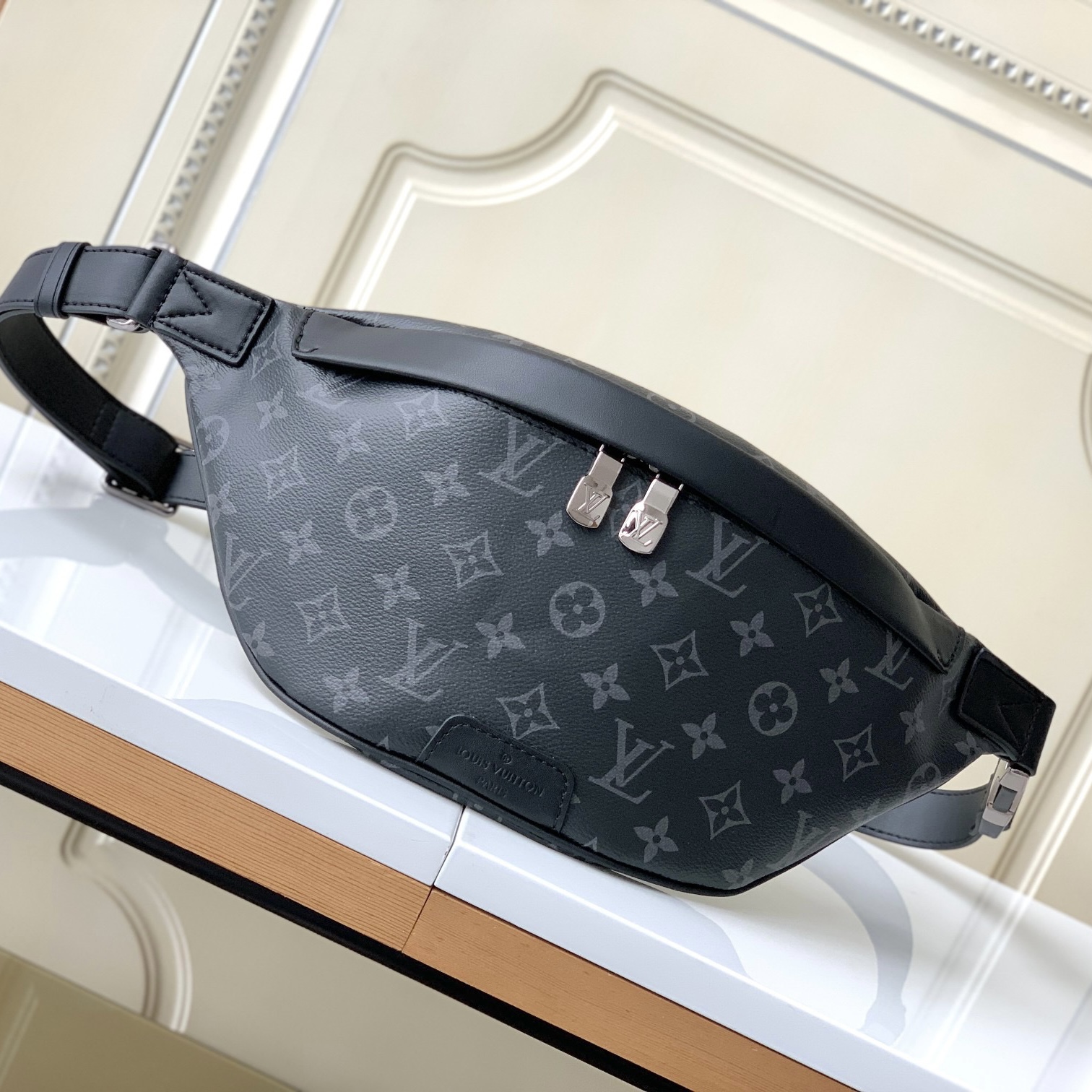 LV Discovery Bumbag PM