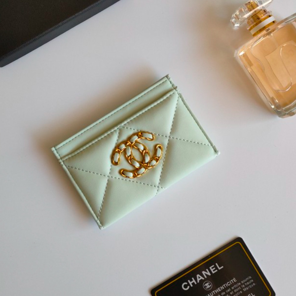 Chanel Sheepskin Card Holder