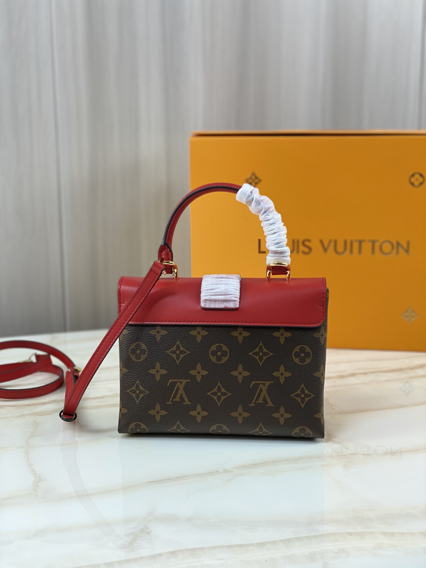 Louis Vuitton Locky BB M44322
