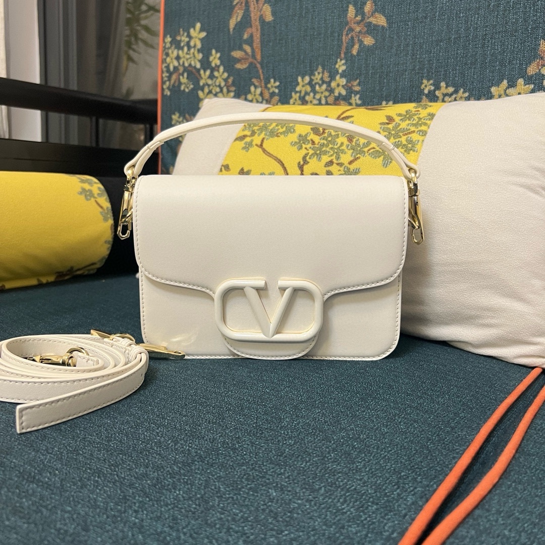 Valentino LOCÒ Calfskin Bag