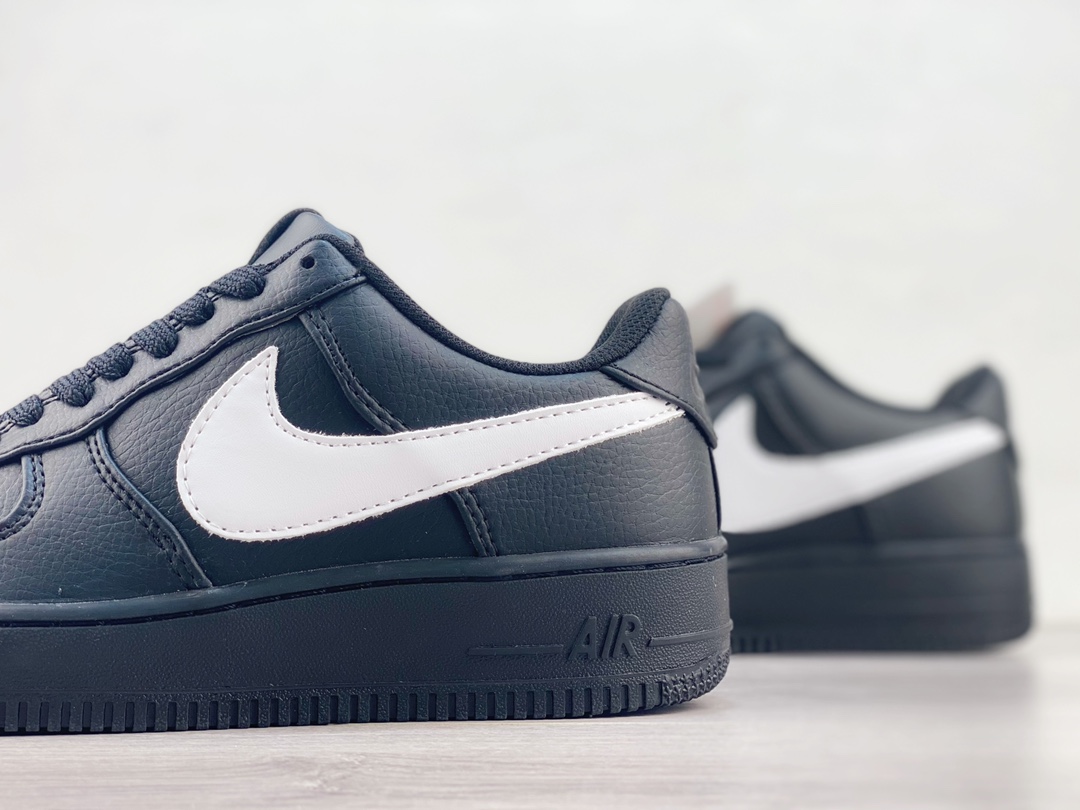 Nike Air Force 1  Black White