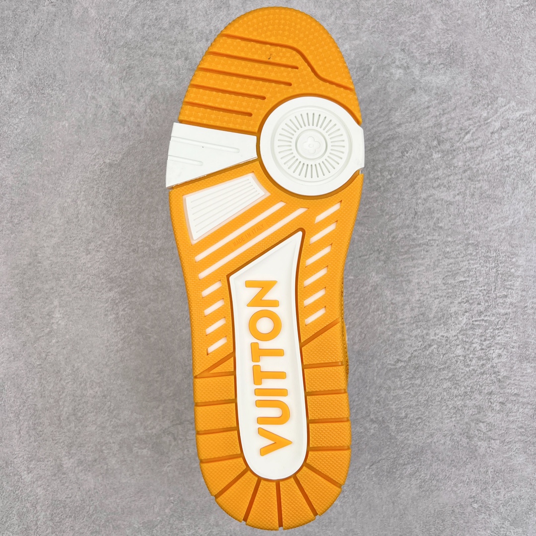 Louis Vuitton Sneakers yellow