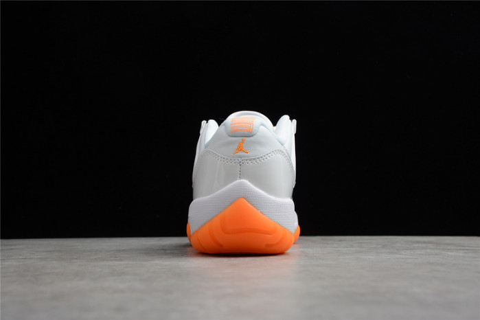 Air Jordan 11 Low WMNS Citrus