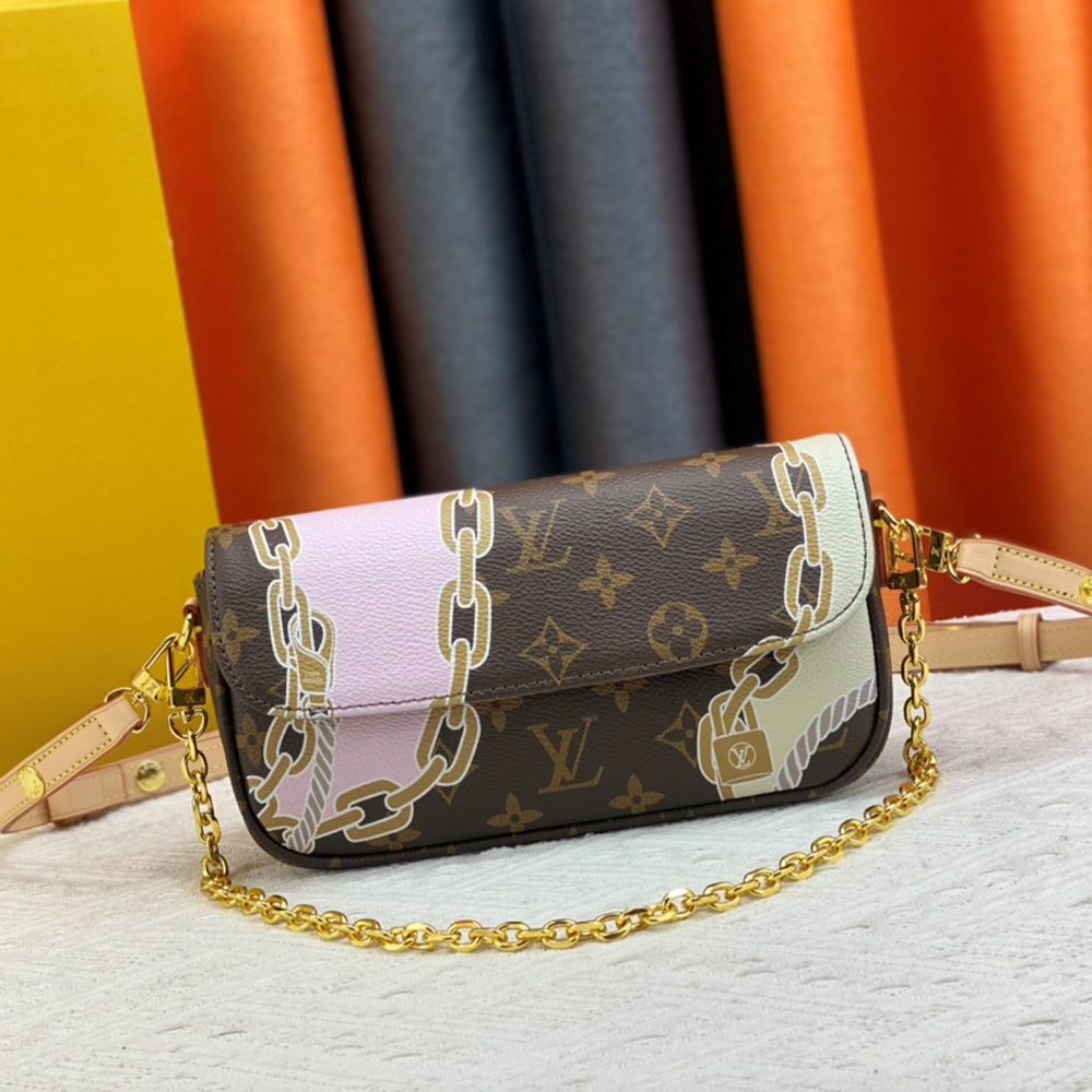 Louis Vuitton LV Leather Baguette Shoulder Handbag M82210&M81911