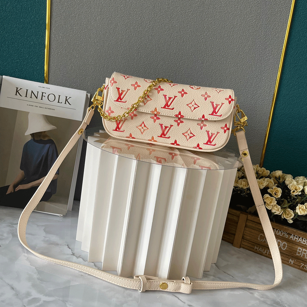 Louis Vuitton LV Wallet on Chain Ivy  Bags