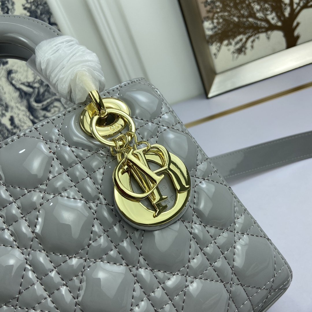 Dior The LADY DIOR Bag MINI SIZE(17*15*7cm)