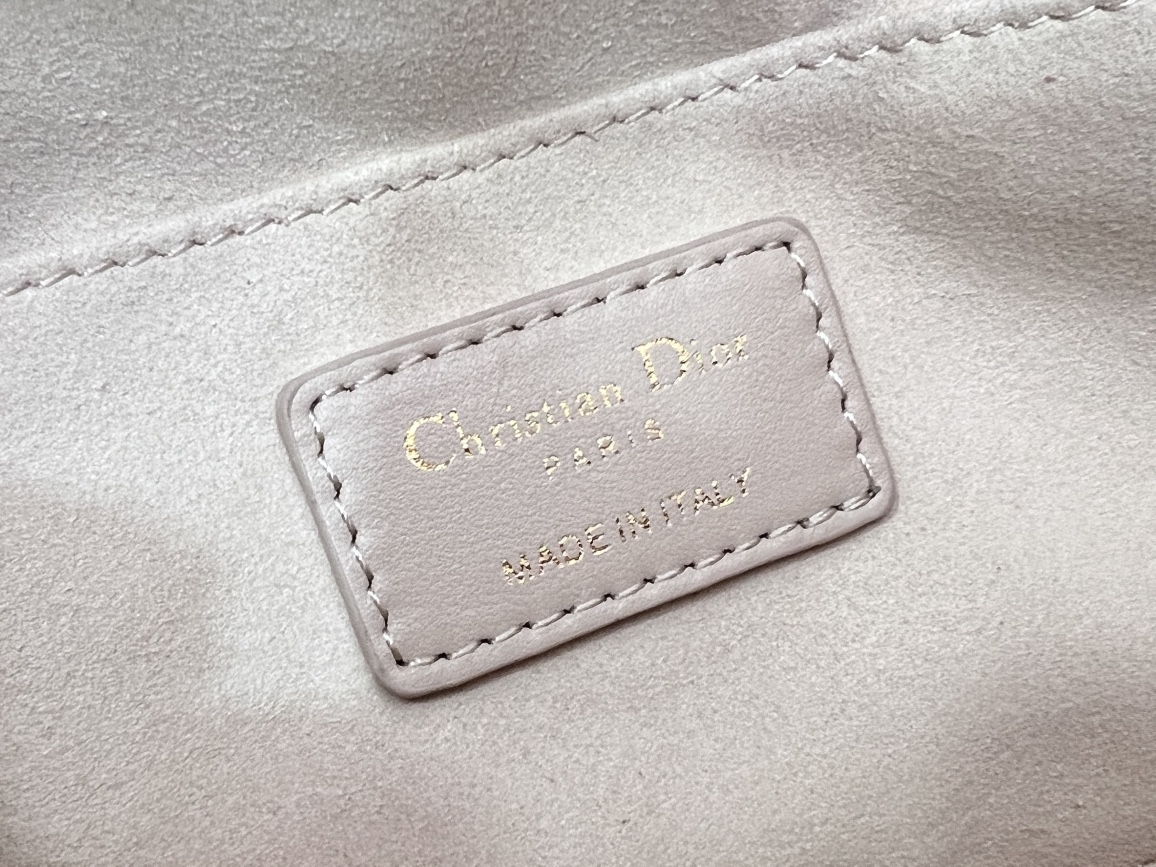 Dior Medium Ammi Bag Sand Pink Supple Macrocannage   M22566FBE_M84P