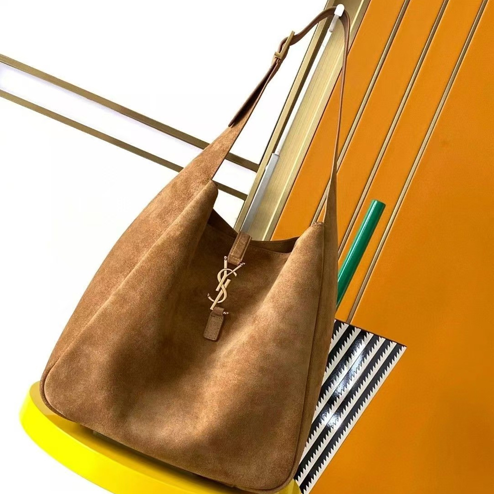 Saint Laurent YSL LE 5 À 7 supple LARGE in suede