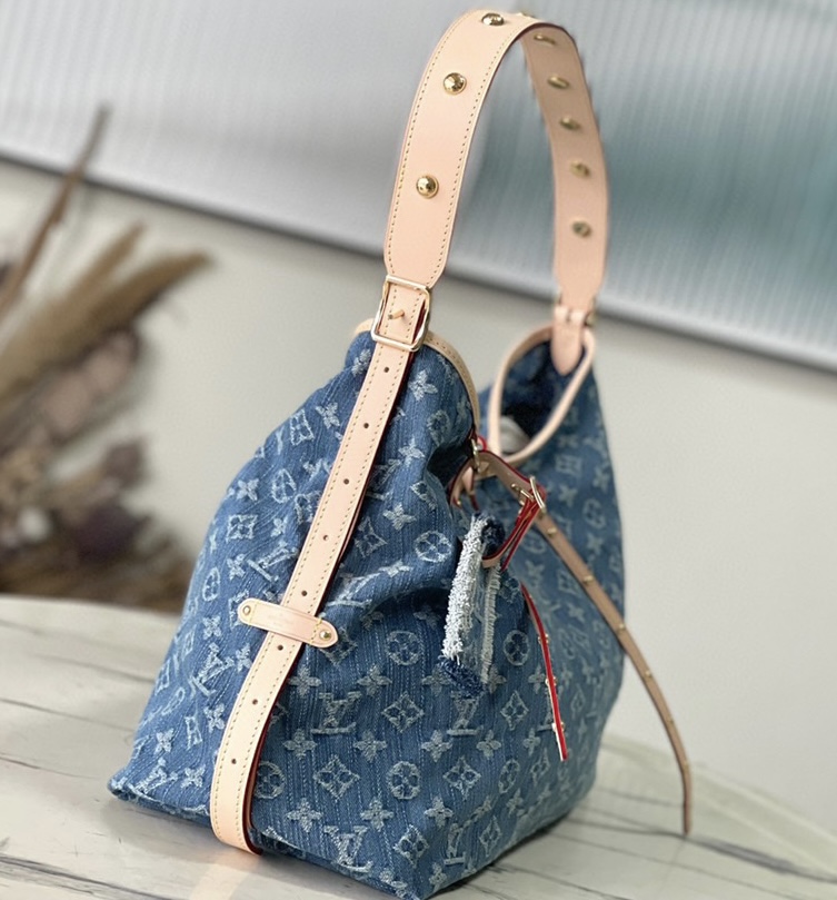 Louis Vuitton LV CARRYALL Denim Bag M46855