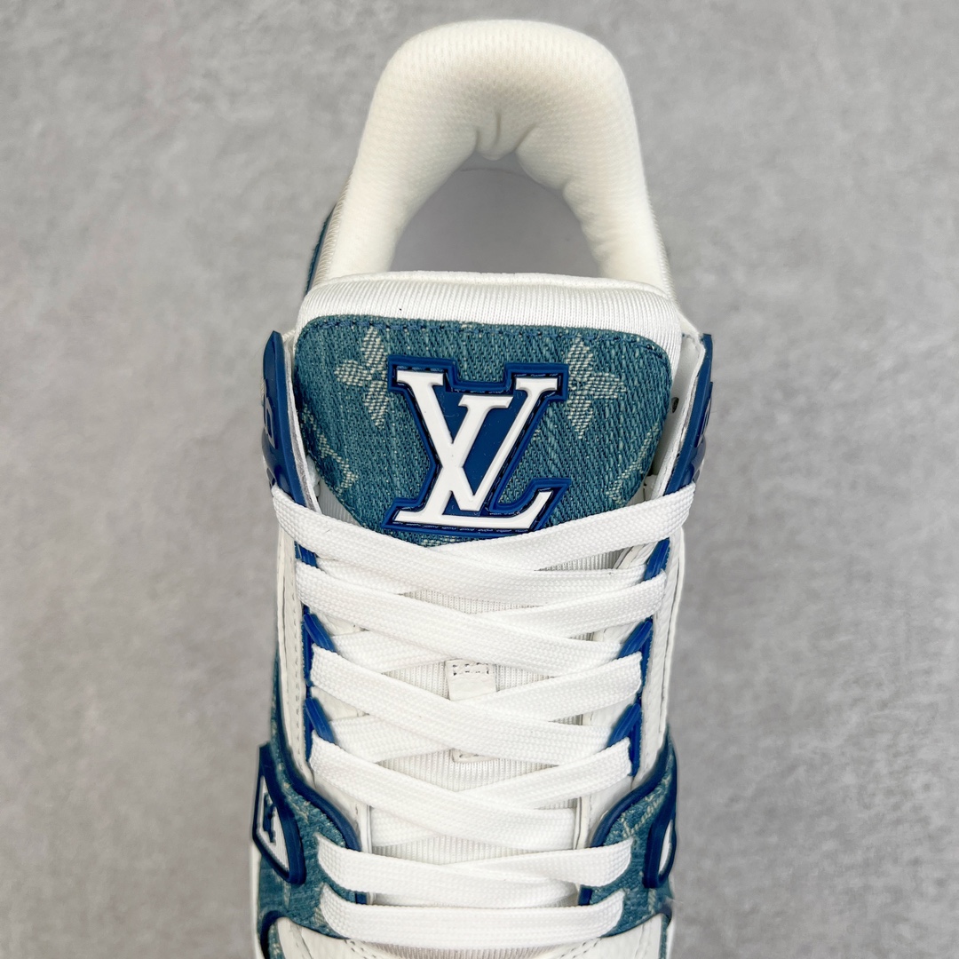 Louis Vuitton Sneakers blue