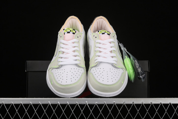 Jordan 1 Retro Low White Ghost Green Black DM7837-10R
