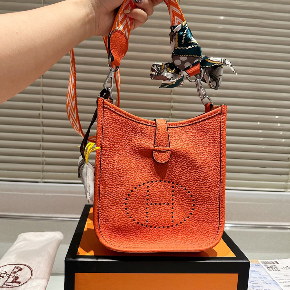Hermes Evelyne Bag 20cm