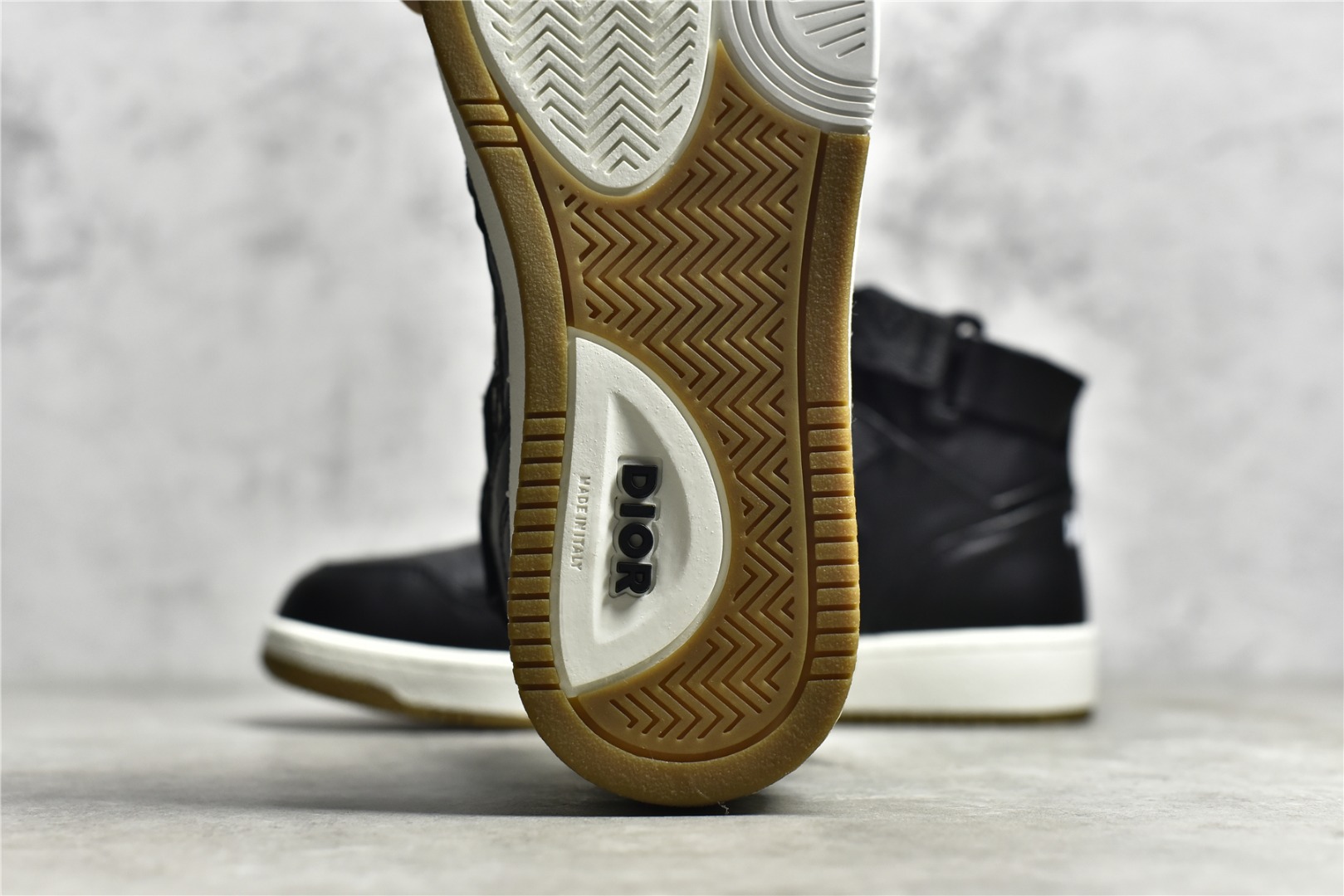 Dior B27 Sneakers High-Top Black