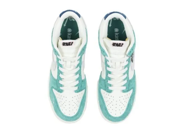Kasina x Dunk Low “Road Sign”