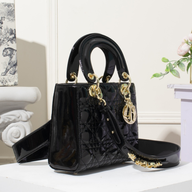 Dior The LADY D-LITE Bag