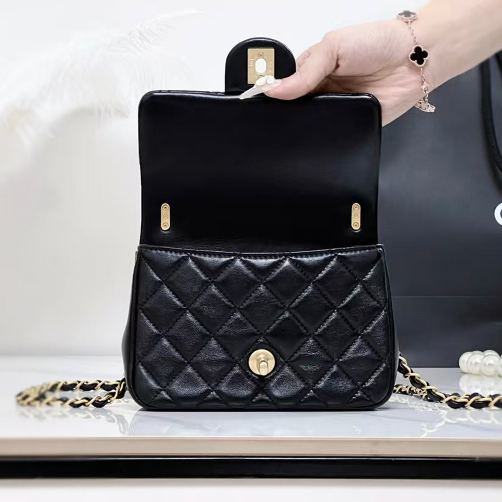 Chanel 24P Mini Square Black