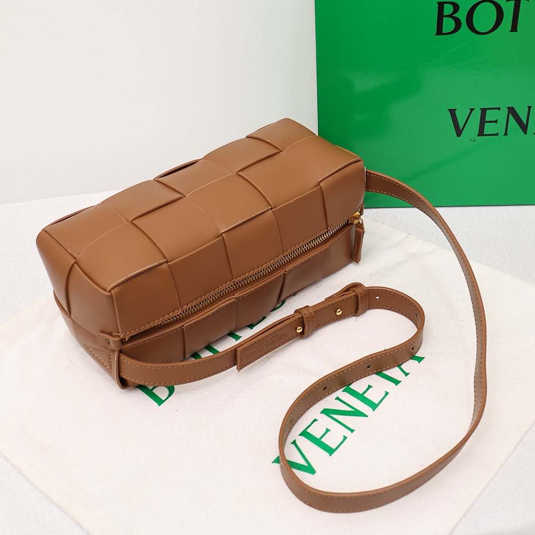 Bottega Veneta BV Small Brick Cassette Shoulder Bag