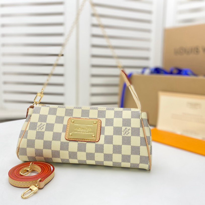 Louis Vuitton LV Chain Crossbody Bag