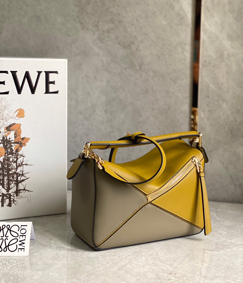 Loewe Small Puzzle Yellow