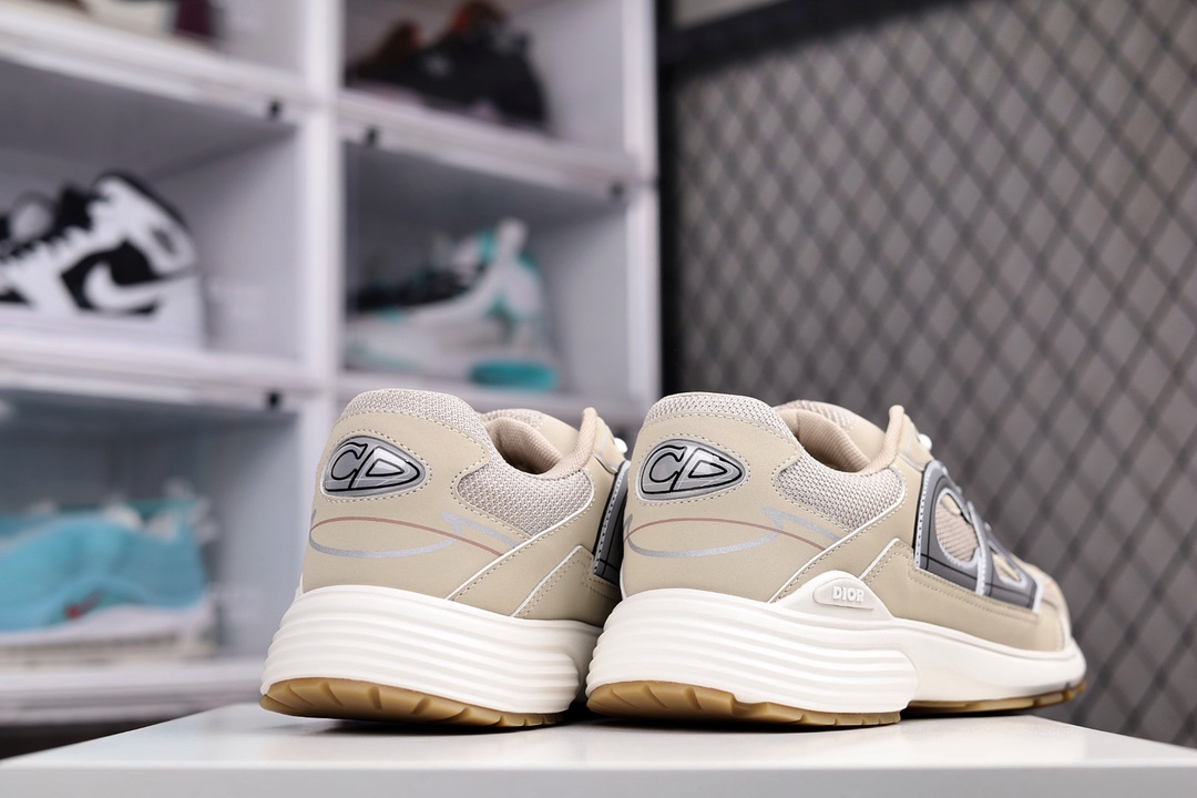 Dior B30 Dad Sneakers Biege