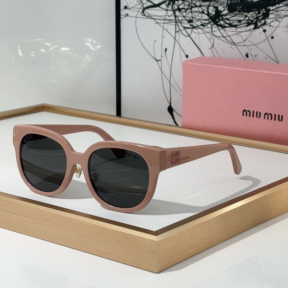 MIU MIU  Retro trend Sunglasses