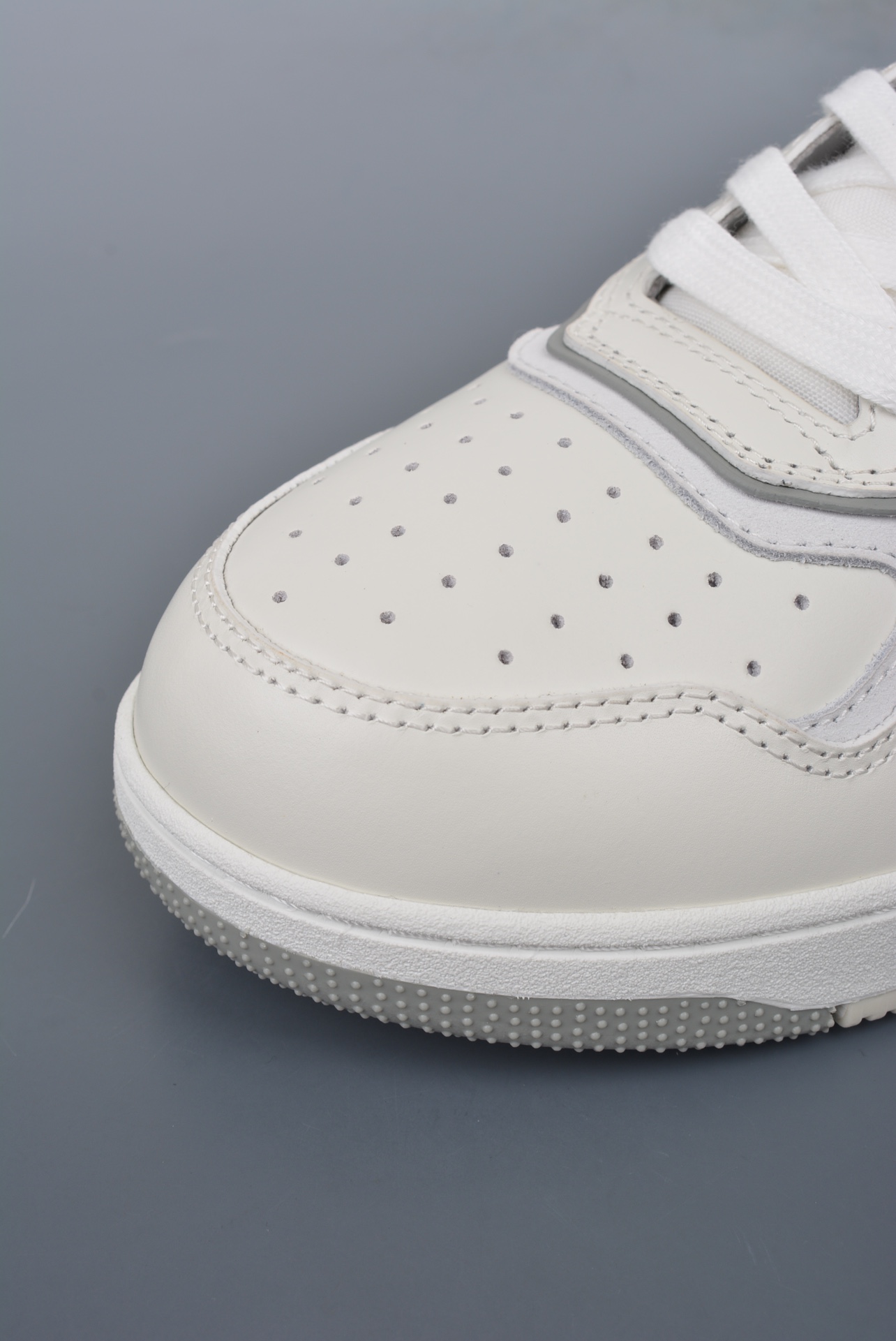 Dior B27 Sneakers High-Top White Gray