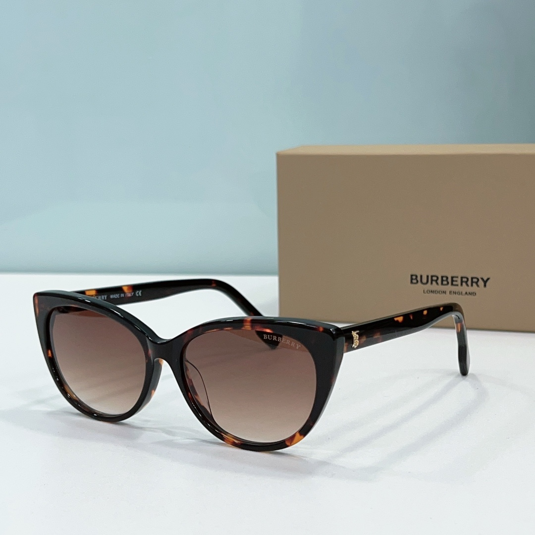 Buberry  Fashionable Cat-eye Sunglasses