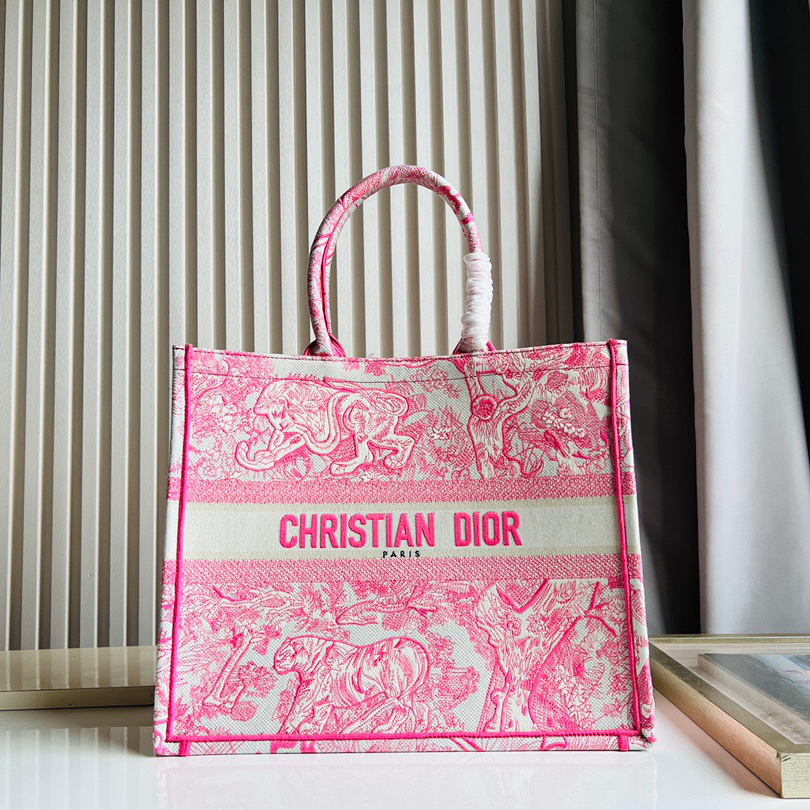 Dior Medium Book Tote