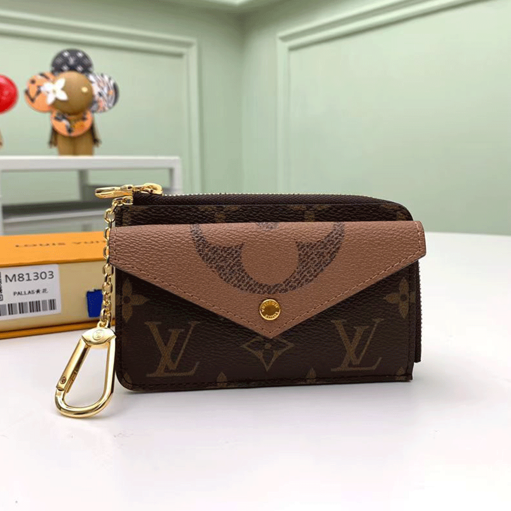 Louis Vuitton LV  Recto Verso clip