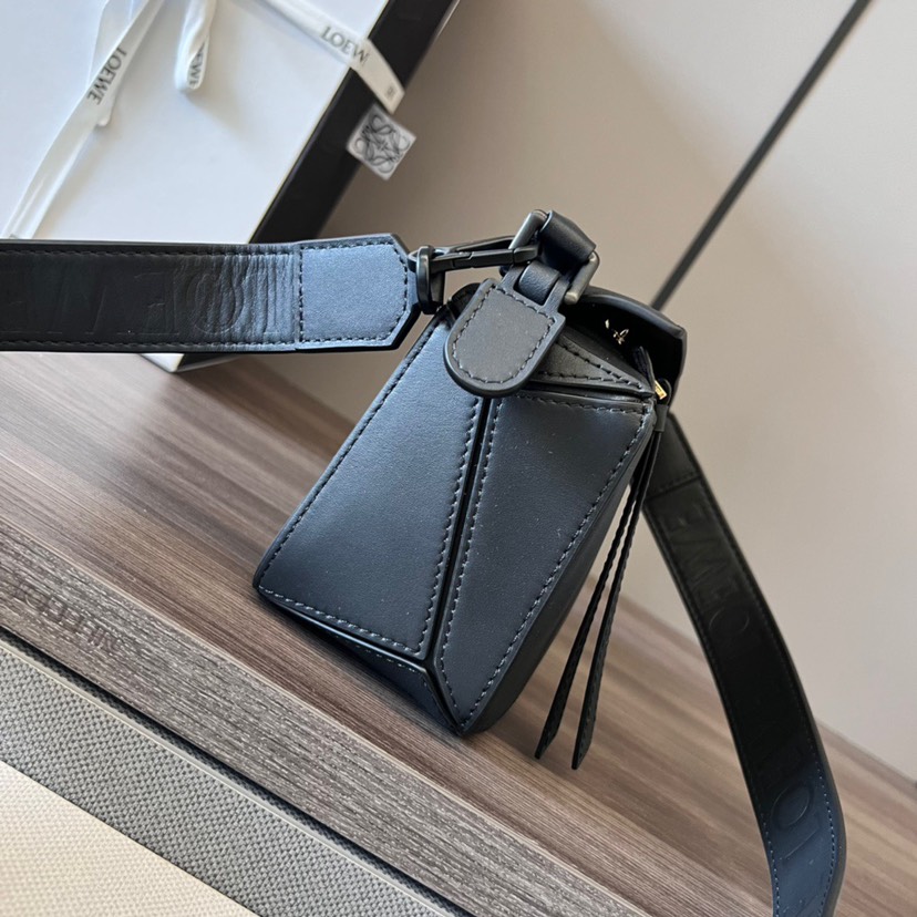 Loewe Mini Puzzle black