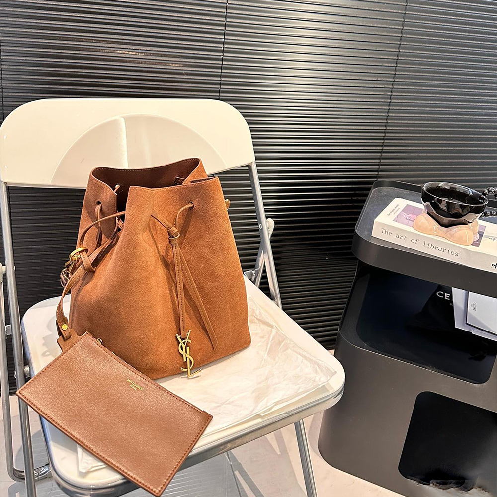 Saint Laurent VSl Paris Vll Hobo Shoulder Bag